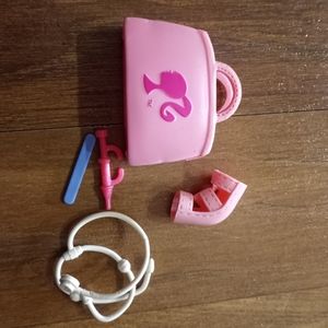 Vintage Barbie accessories